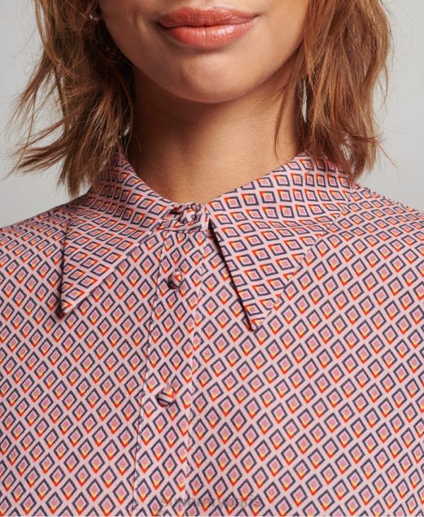 Superdry femmes chemise à manches longues à imprimé années 70 D64Z6593 vêtements rose