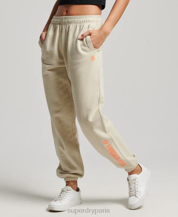 Superdry femmes jogging de sport de base D64Z3902 vêtements beige