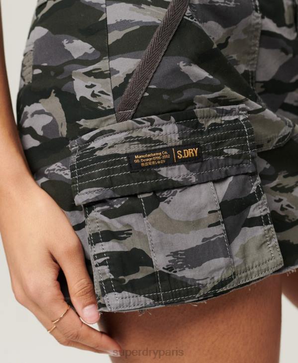 Superdry femmes jupe parachute utilitaire D64Z4122 vêtements vert