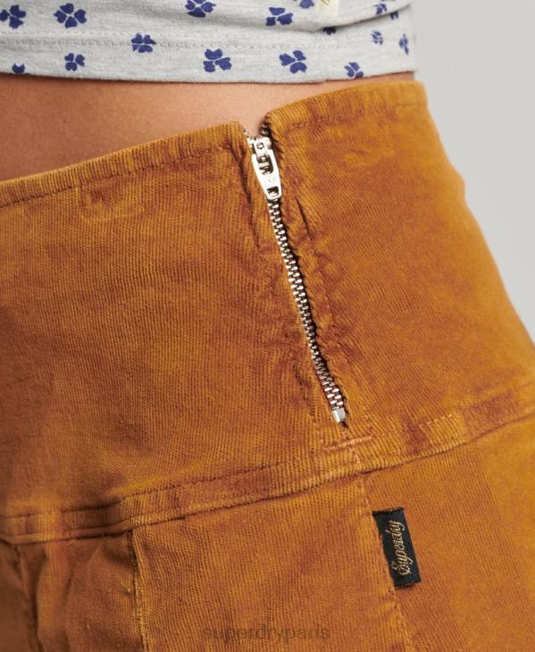 Superdry femmes mini-jupe plissée en velours côtelé vintage D64Z4143 vêtements brun