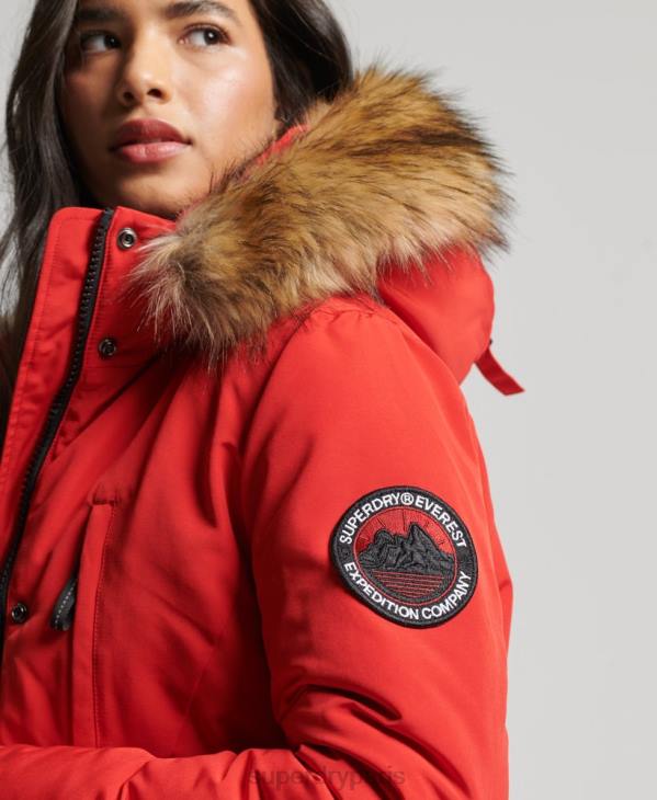 Superdry femmes parka à capuche en fausse fourrure everest D64Z3772 vêtements rouge