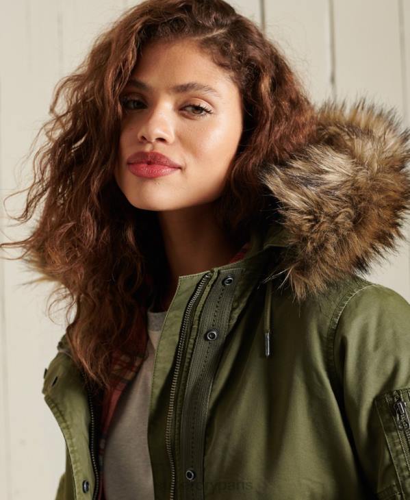 Superdry femmes parka militaire en queue de poisson D64Z5568 vêtements kaki