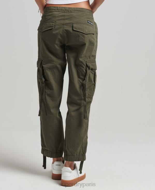 Superdry femmes pantalon adhérent parachute en coton bio D64Z2603 vêtements vert