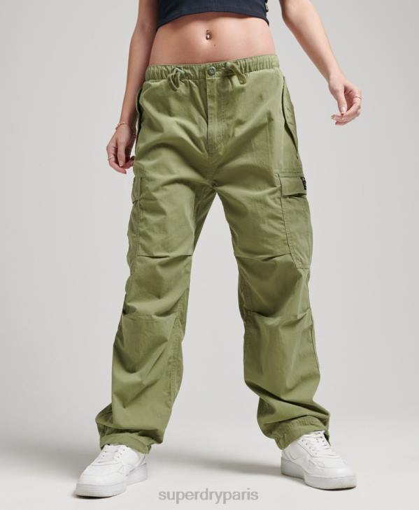 Superdry femmes pantalon adhérent parachute en coton bio D64Z2607 vêtements kaki
