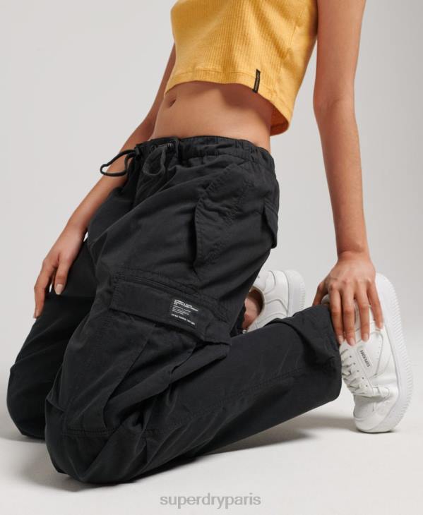 Superdry femmes pantalon adhérent parachute en coton bio D64Z2608 vêtements noir