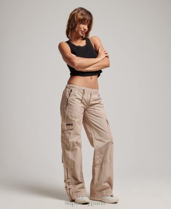 Superdry femmes pantalon cargo taille basse à jambe large D64Z2001 vêtements crème