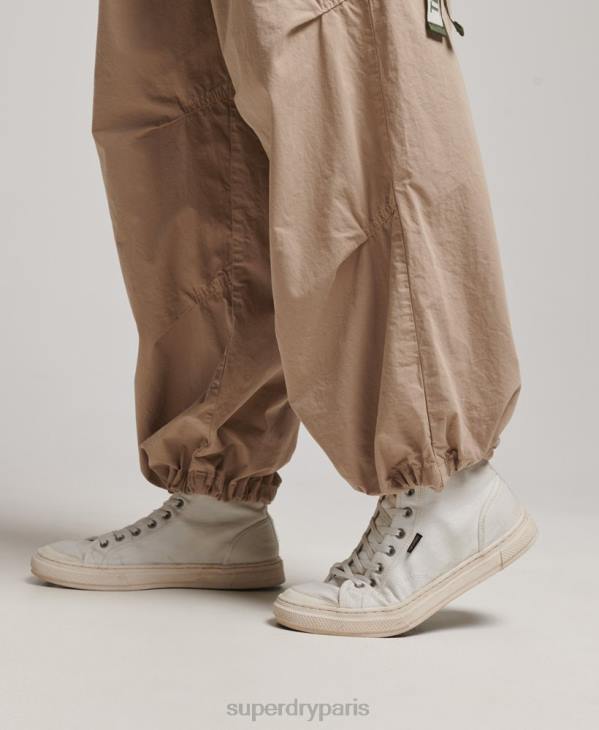 Superdry femmes pantalon parachute baggy D64Z1961 vêtements brun