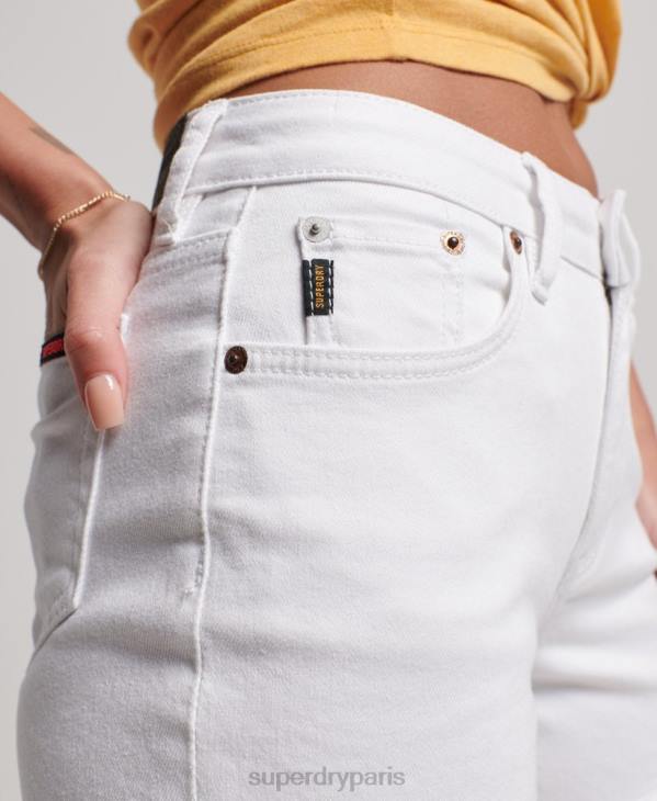 Superdry femmes short slim taille mi-haute D64Z2153 vêtements blanc