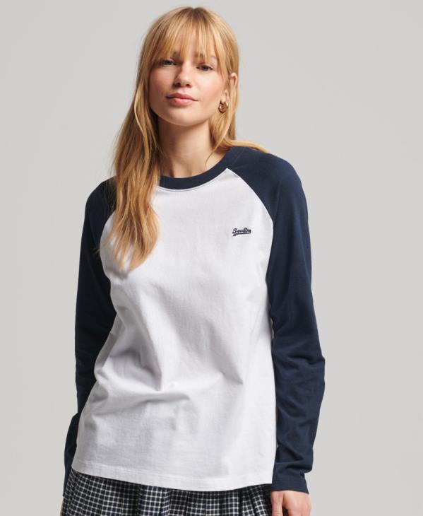 Superdry femmes haut à manches longues baseball vintage en coton bio D64Z6628 vêtements blanc