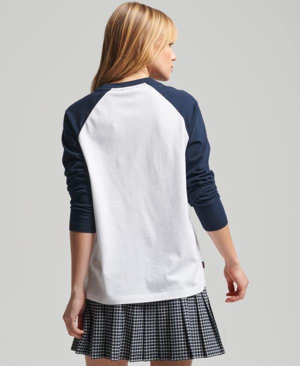 Superdry femmes haut à manches longues baseball vintage en coton bio D64Z6628 vêtements blanc