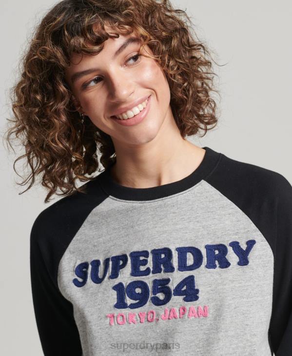 Superdry femmes haut à manches longues et logo vintage D64Z2136 vêtements gris