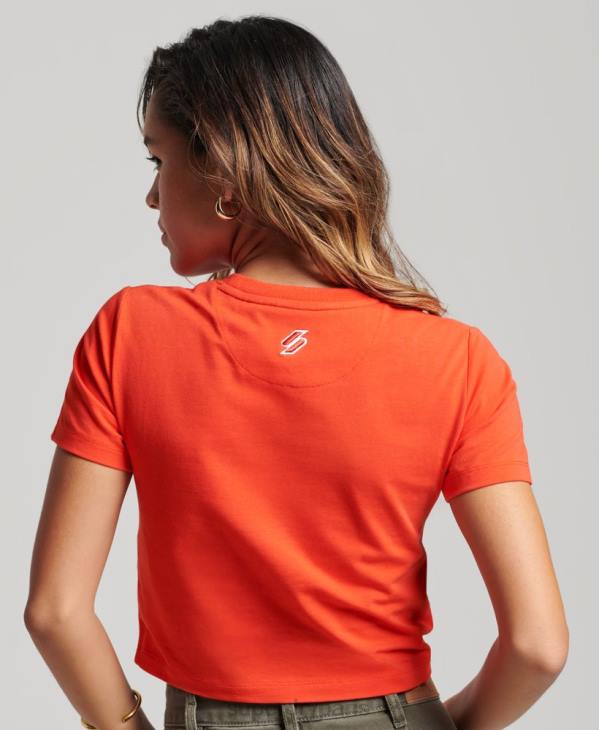 Superdry femmes petit t-shirt graphique D64Z2214 vêtements rouge