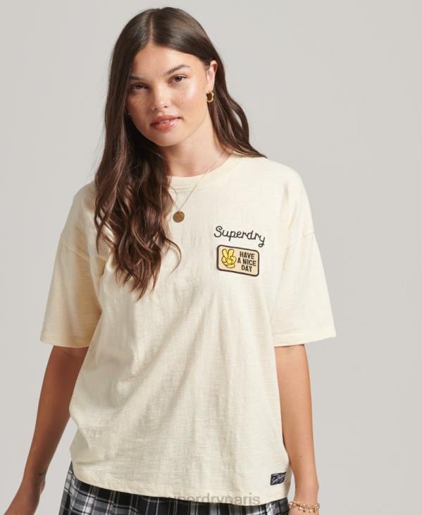 Superdry femmes t-shirt ample à patch logo 90s D64Z6230 vêtements crème