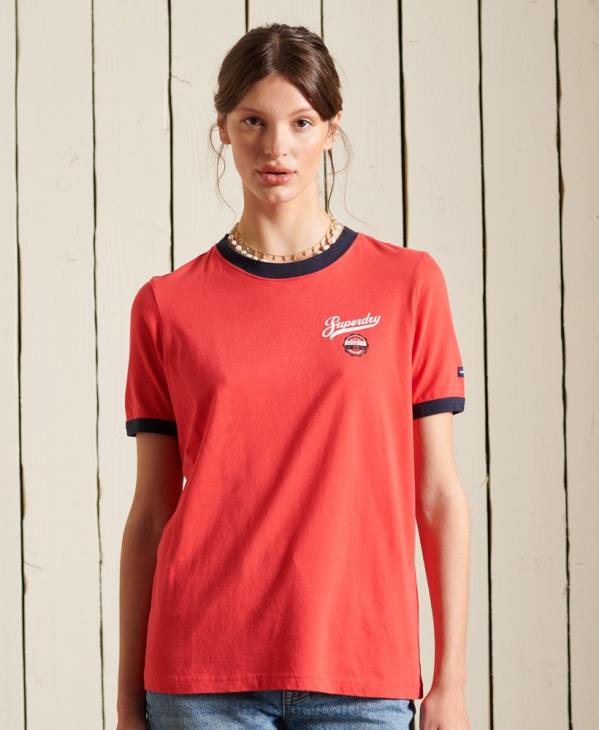 Superdry femmes t-shirt d'université de style script D64Z2857 vêtements rouge