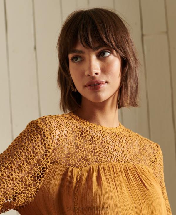 Superdry femmes top en dentelle tissée à manches longues D64Z3057 vêtements jaune