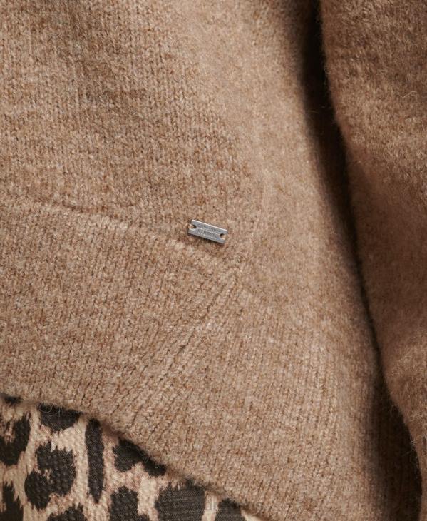 Superdry femmes pull oversize à col v D64Z3958 vêtements beige
