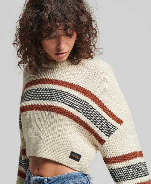 Superdry femmes pull ras du cou classique D64Z4036 vêtements blanc