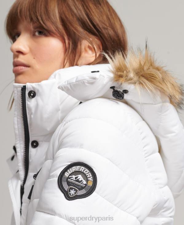 Superdry femmes doudoune courte à capuche en fausse fourrure D64Z3669 vêtements blanc