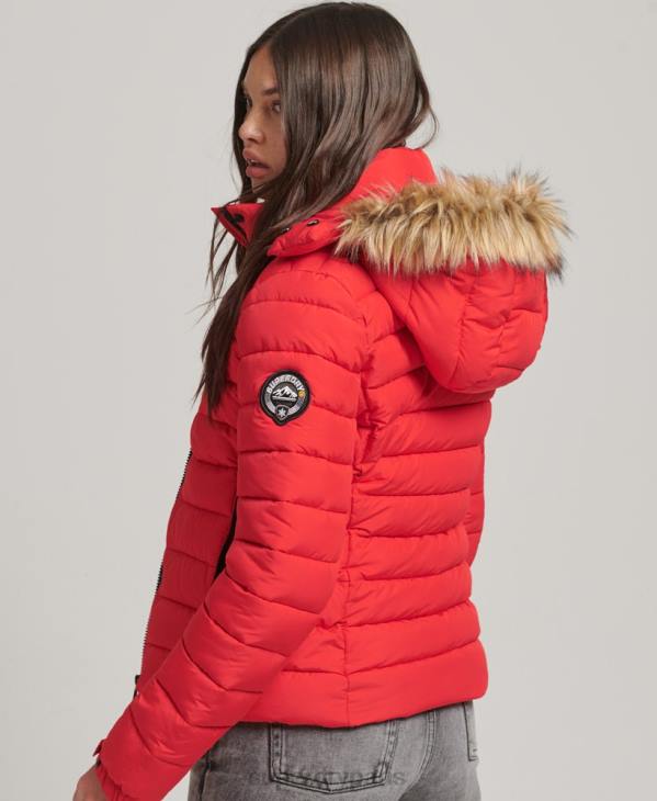 Superdry femmes doudoune courte à capuche en fausse fourrure D64Z5571 vêtements rouge