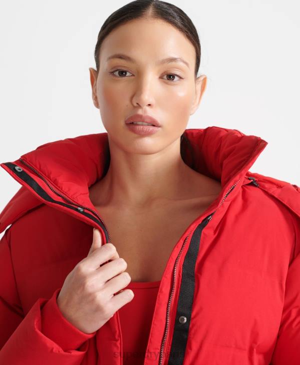 Superdry femmes doudoune droite train D64Z5729 vêtements rouge