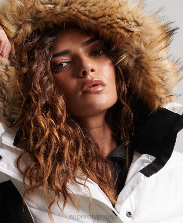 Superdry femmes doudoune snow luxe D64Z3567 vêtements blanc