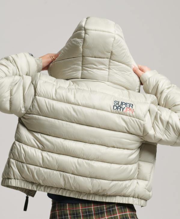 Superdry femmes doudoune sport courte légère D64Z3614 vêtements gris