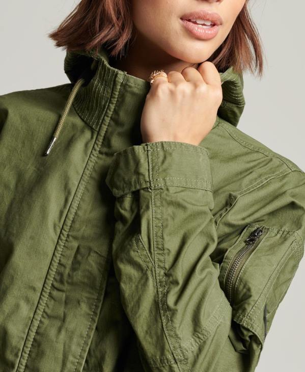 Superdry femmes parka de terrain D64Z5433 vêtements kaki