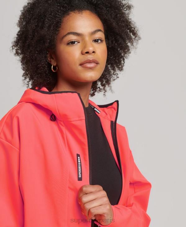 Superdry femmes veste softshell courte technique D64Z5499 vêtements corail
