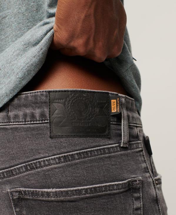 Superdry Hommes jean slim droit en coton bio D64Z1227 vêtements gris