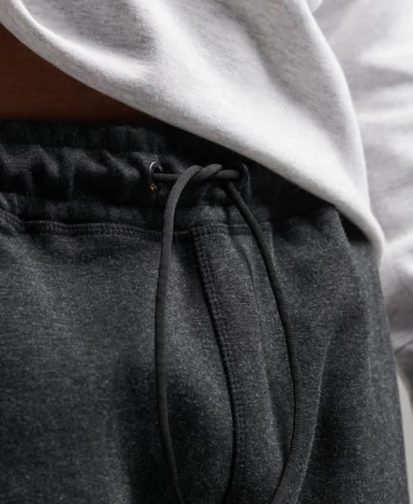 Superdry Hommes pantalon de jogging fuselé technique D64Z6384 vêtements gris foncé