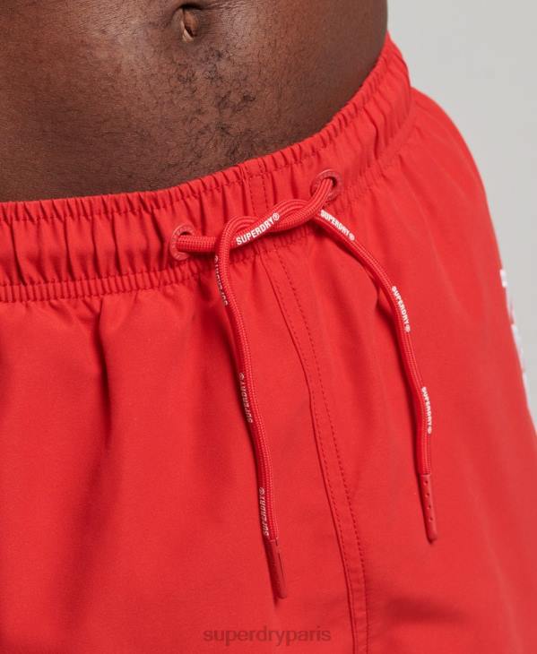 Superdry Hommes short de bain recyclé 19 pouces appliqué D64Z422 vêtements rouge