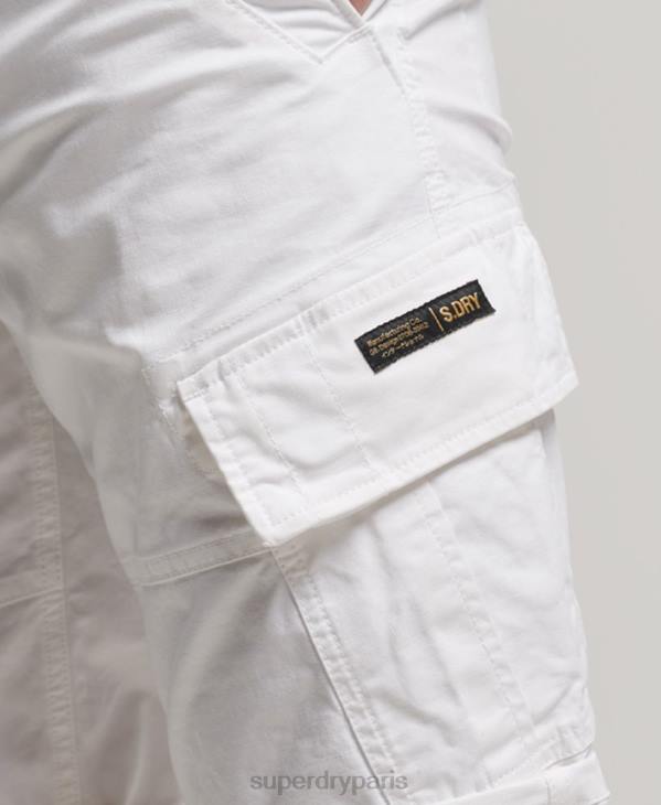 Superdry Hommes short cargo en coton biologique D64Z279 vêtements blanc
