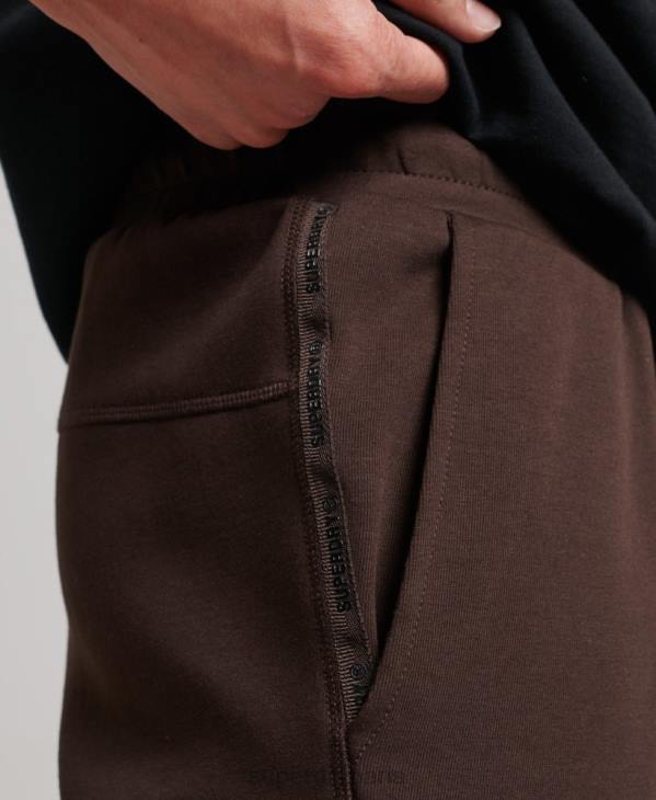 Superdry Hommes short technique D64Z301 vêtements brun