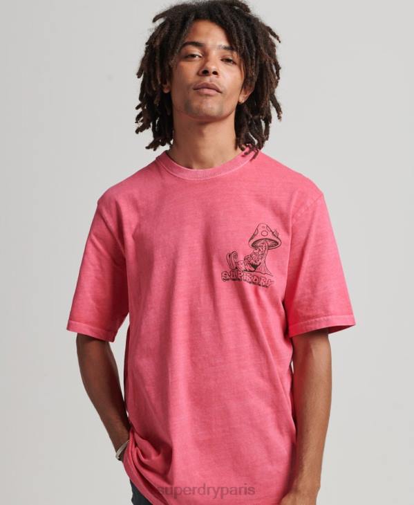 Superdry Hommes dans les bois t-shirt graphique D64Z4793 vêtements rose