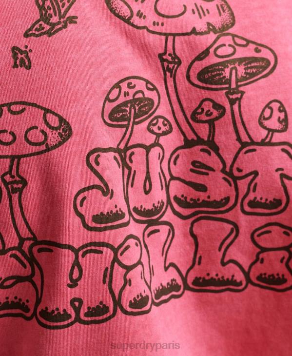 Superdry Hommes dans les bois t-shirt graphique D64Z4793 vêtements rose