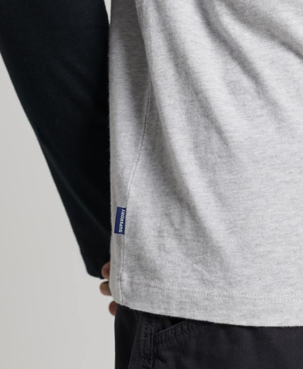 Superdry Hommes haut de baseball essentiel à manches longues en coton biologique D64Z1550 vêtements gris foncé