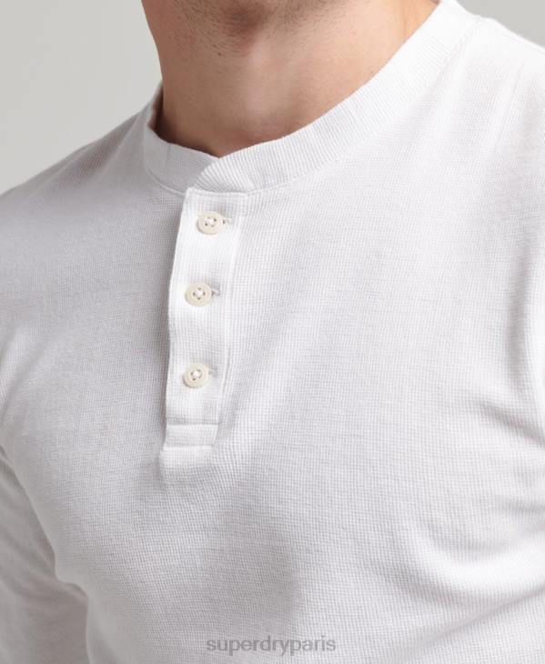 Superdry Hommes haut henley gaufré à manches longues en coton bio D64Z1463 vêtements blanc