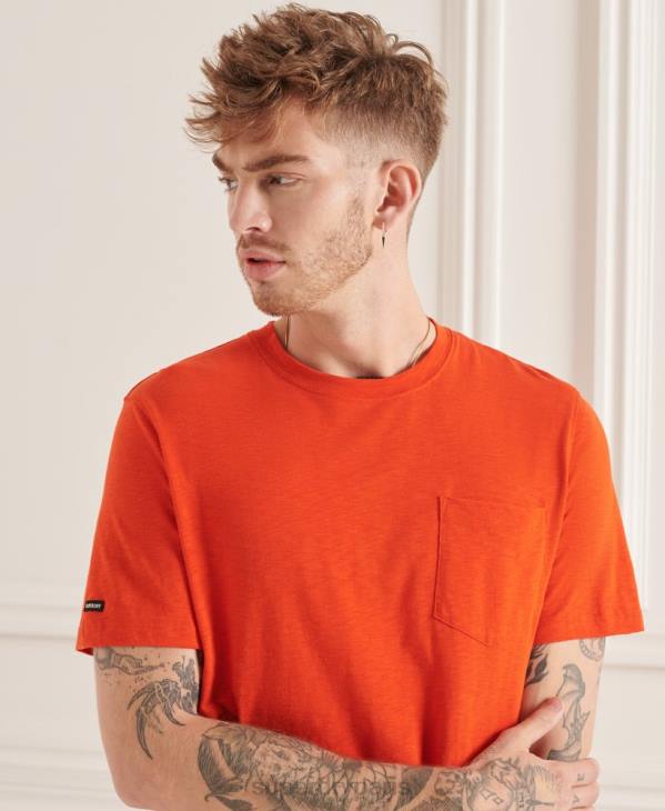 Superdry Hommes t-shirt col rond en coton bio à poche flammée D64Z4859 vêtements orange
