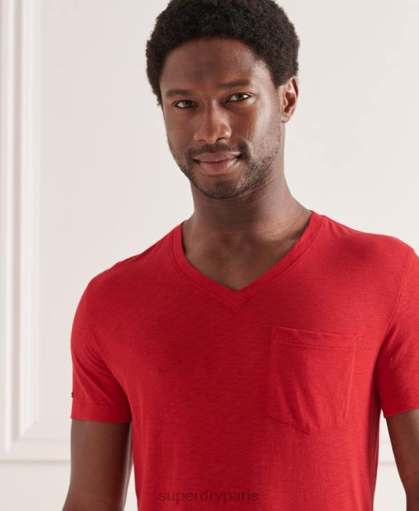 Superdry Hommes t-shirt col v en coton bio à poche flammée D64Z4834 vêtements rouge