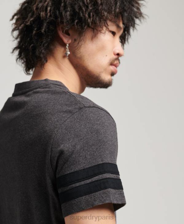 Superdry Hommes t-shirt quart-arrière en coton biologique à logo essentiel D64Z4887 vêtements gris foncé