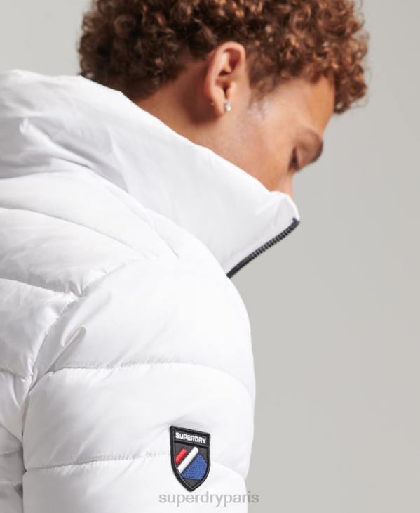 Superdry Hommes doudoune à logo classique D64Z4695 vêtements blanc
